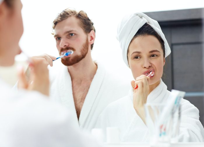 How To Properly Brush Your Teeth